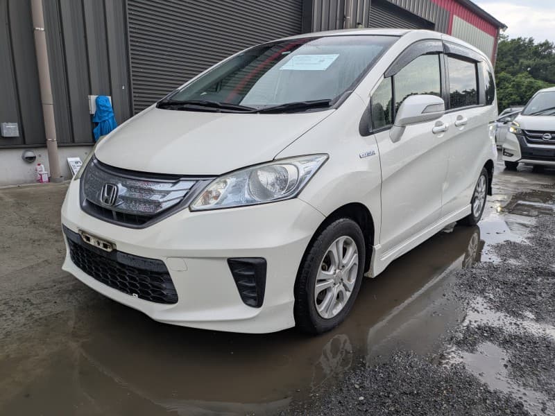 HONDA FREED 2012 5 thumbnail 2