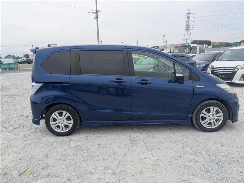 HONDA FREED 2012 6 thumbnail 8