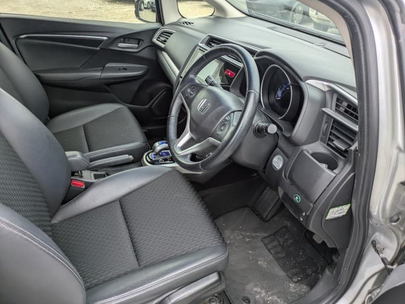 HONDA FIT 2013 11 thumbnail 13