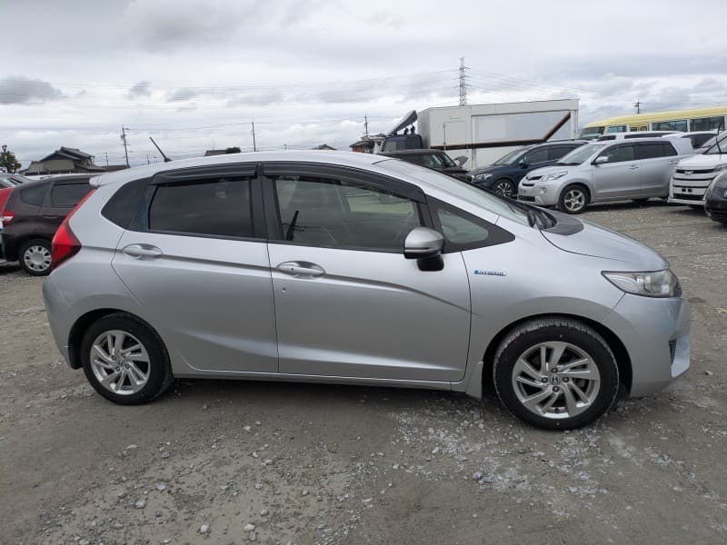 HONDA FIT 2013 11 thumbnail 14