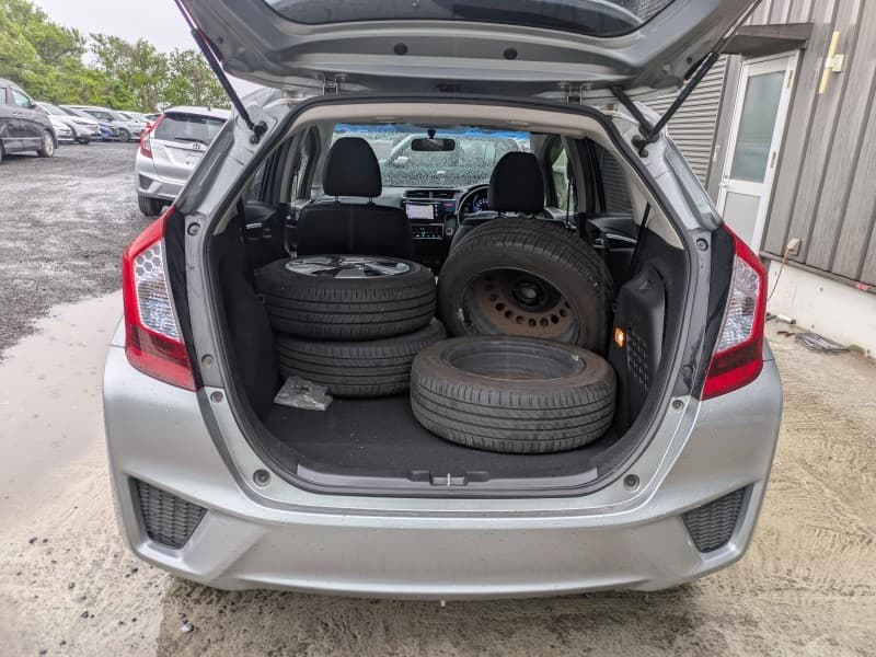 HONDA FIT 2013 12 thumbnail 8