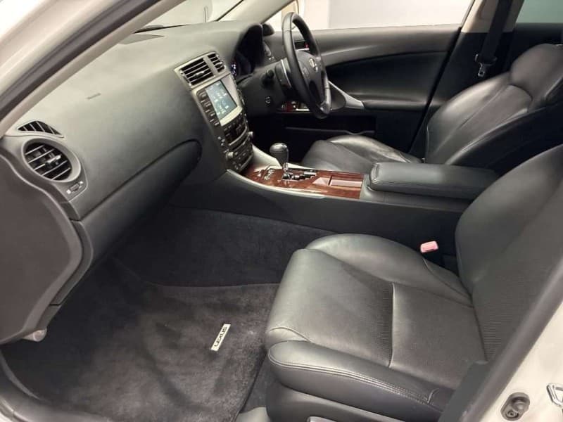 LEXUS IS 2007 6 thumbnail 6