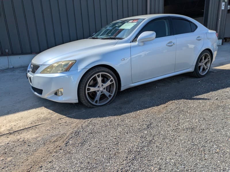 LEXUS IS 2006 2 thumbnail 5