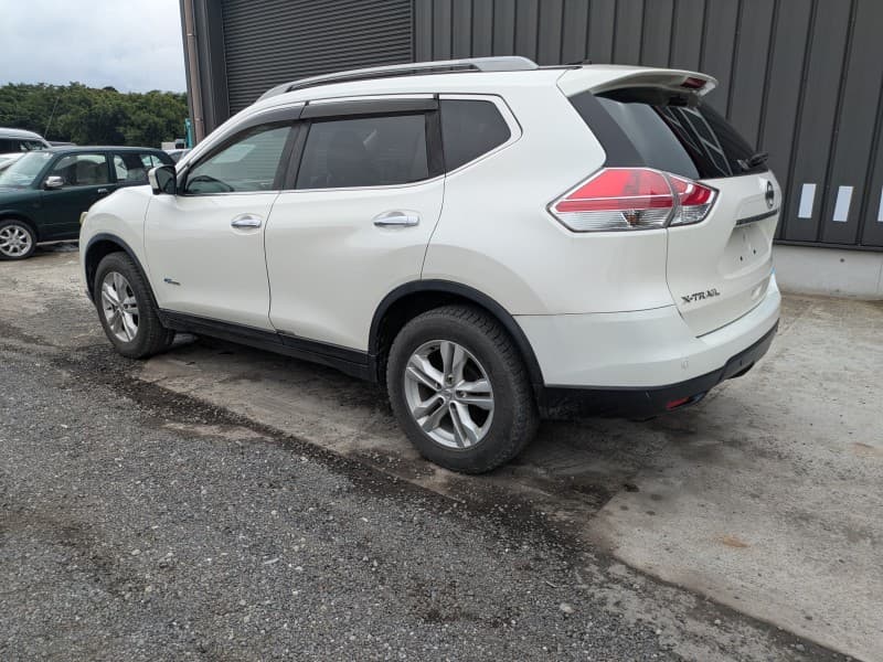 NISSAN X-TRAIL 2015 10 thumbnail 3