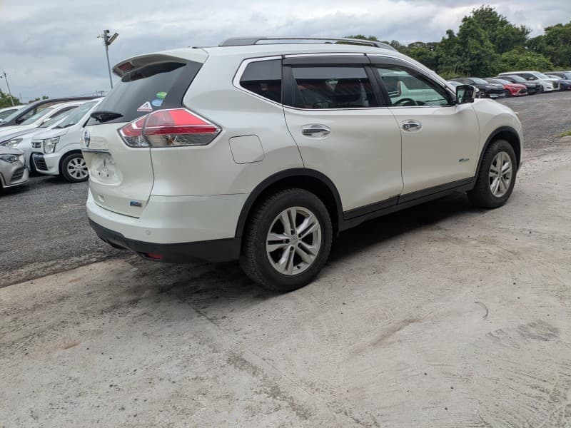 NISSAN X-TRAIL 2015 10 thumbnail 4