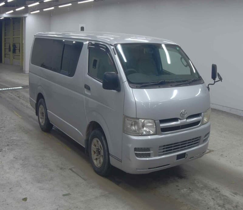 TOYOTA HIACE 2007