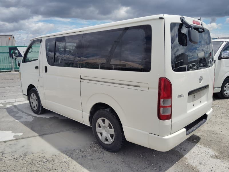 TOYOTA HIACE 2006 2 thumbnail 5