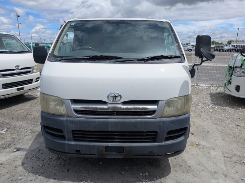 TOYOTA HIACE 2006 3 thumbnail 2