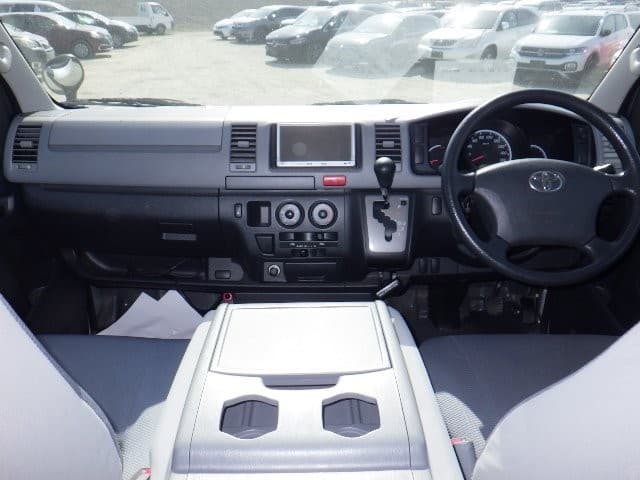 TOYOTA HIACE 2007 12 thumbnail 14