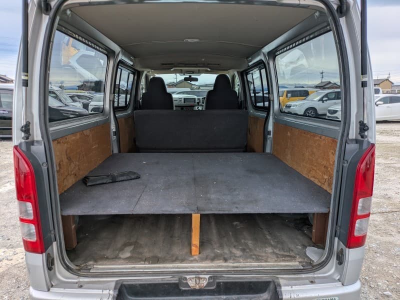 TOYOTA HIACE 2013 11 thumbnail 10