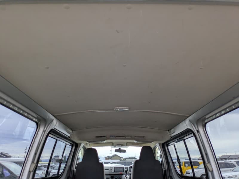 TOYOTA HIACE 2013 11 thumbnail 11