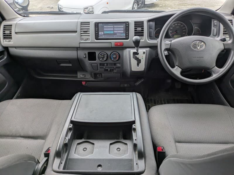 TOYOTA HIACE 2013 11 thumbnail 15
