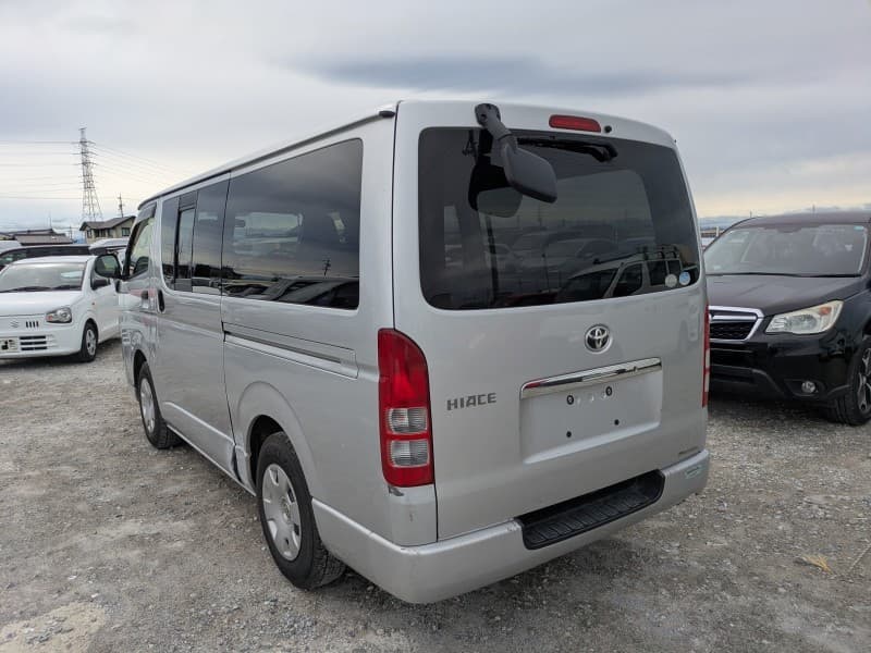 TOYOTA HIACE 2013 11 thumbnail 6