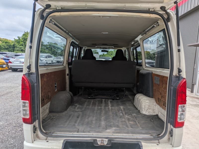 TOYOTA HIACE 2014 5 thumbnail 8