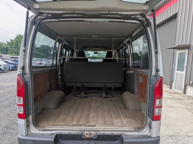 TOYOTA HIACE 2015 3 thumbnail 8