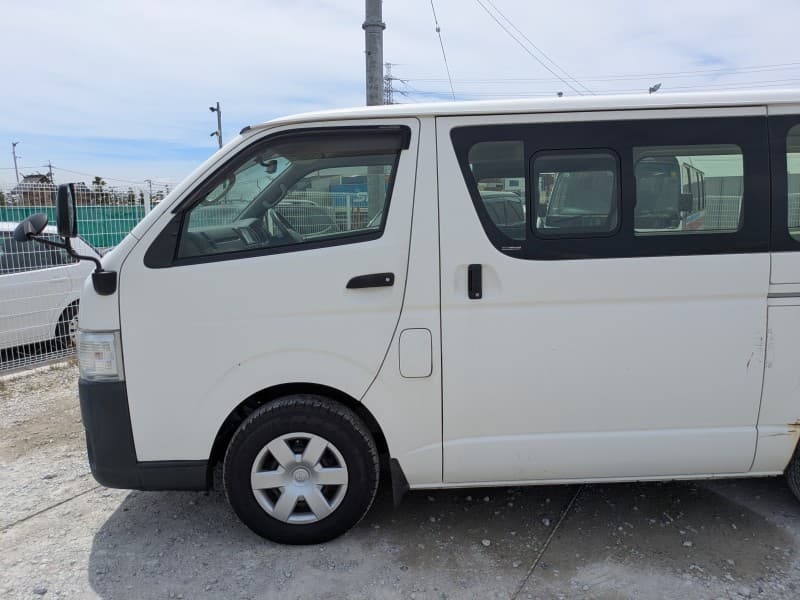TOYOTA HIACE 2015 8 thumbnail 13