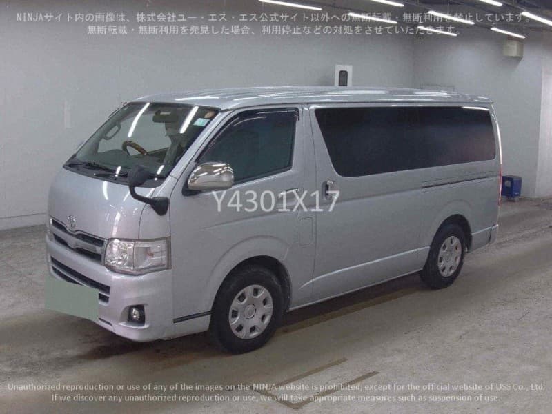 TOYOTA REGIUSACE 2010 12 thumbnail 2