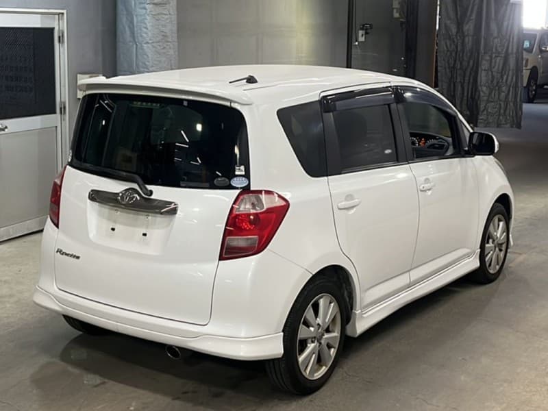 TOYOTA RACTIS 2007 4 thumbnail 3