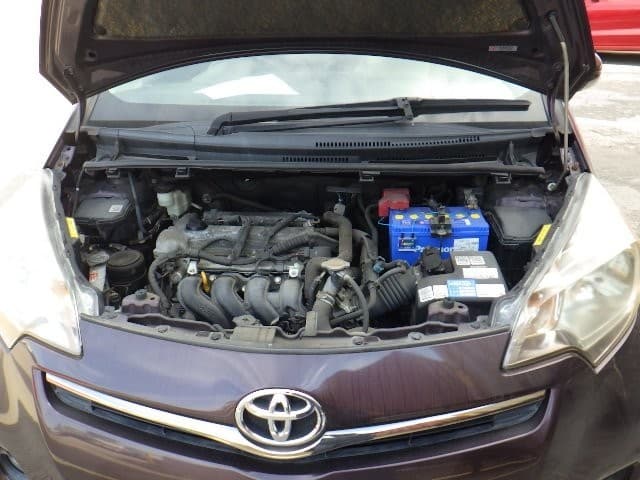 TOYOTA RACTIS 2011 7 thumbnail 15