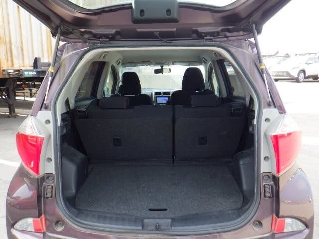 TOYOTA RACTIS 2011 7 thumbnail 5
