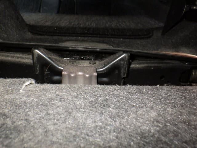 TOYOTA RACTIS 2011 7 thumbnail 6
