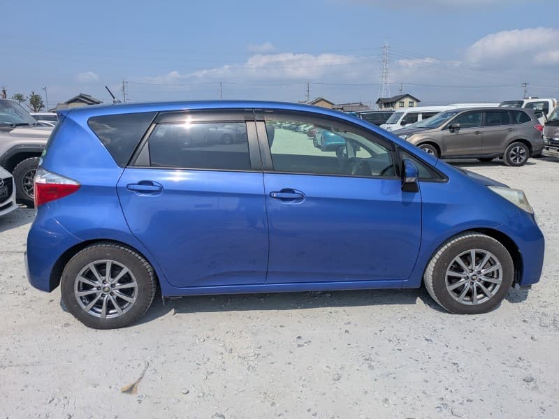 TOYOTA RACTIS 2014 3 thumbnail 7