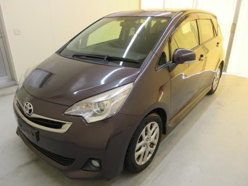 TOYOTA RACTIS 2014 6 thumbnail 2
