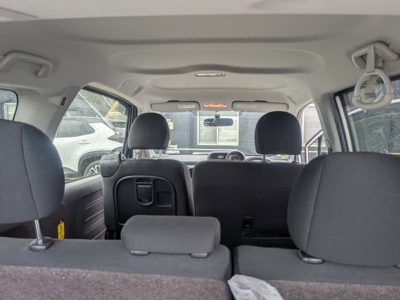 TOYOTA PORTE 2013 7 thumbnail 10