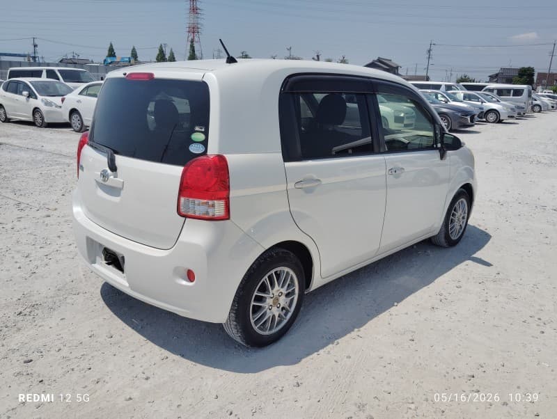 TOYOTA PORTE 2013 9 thumbnail 4