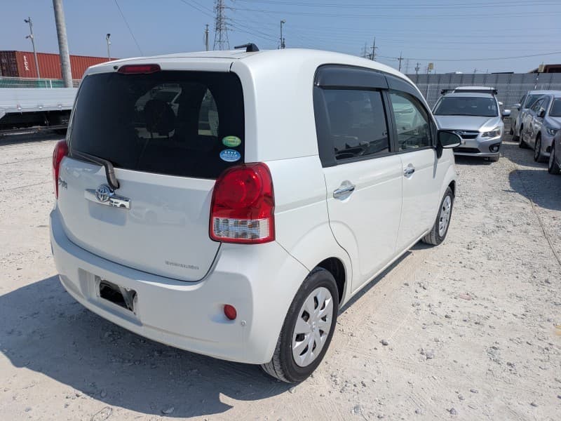 TOYOTA PORTE 2014 9 thumbnail 5