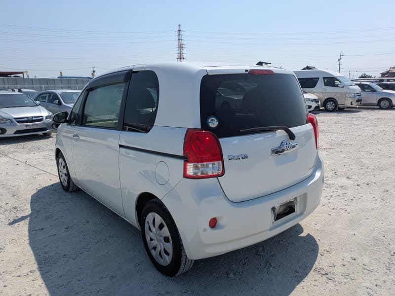 TOYOTA PORTE 2014 9 thumbnail 7