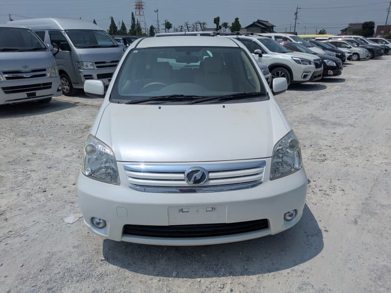 TOYOTA RAUM 2011 7 thumbnail 2