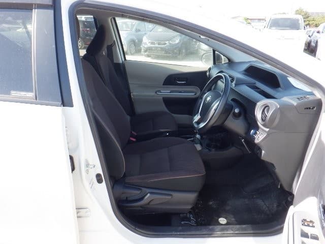 TOYOTA AQUA 2012 11 thumbnail 11