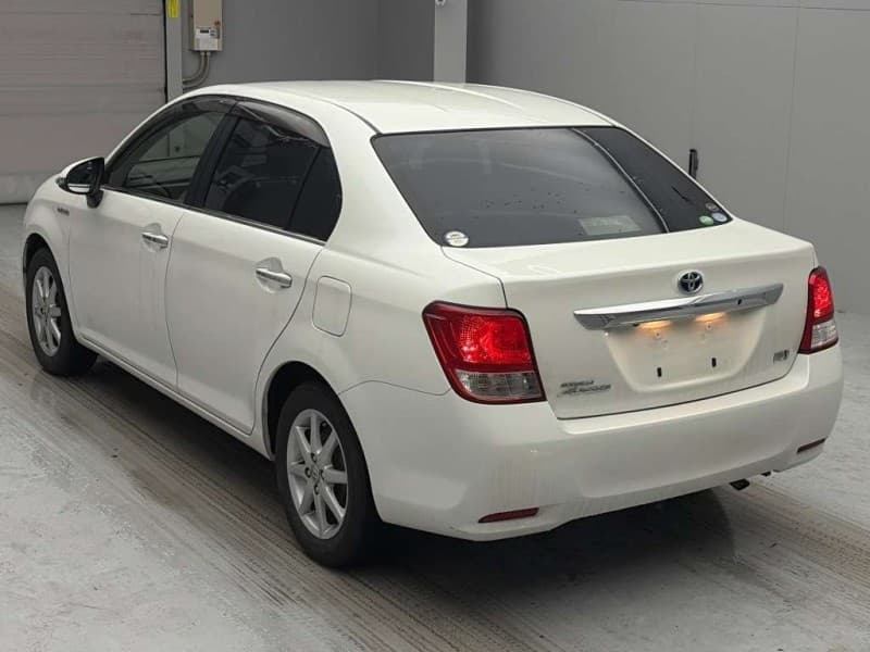 TOYOTA COROLLA AXIO 2013 9 thumbnail 4