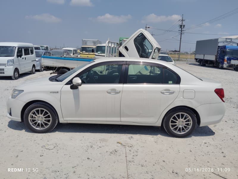 TOYOTA COROLLA AXIO 2014 1 thumbnail 8