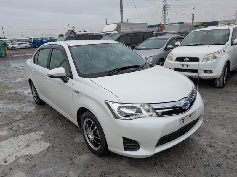 TOYOTA COROLLA AXIO 2014