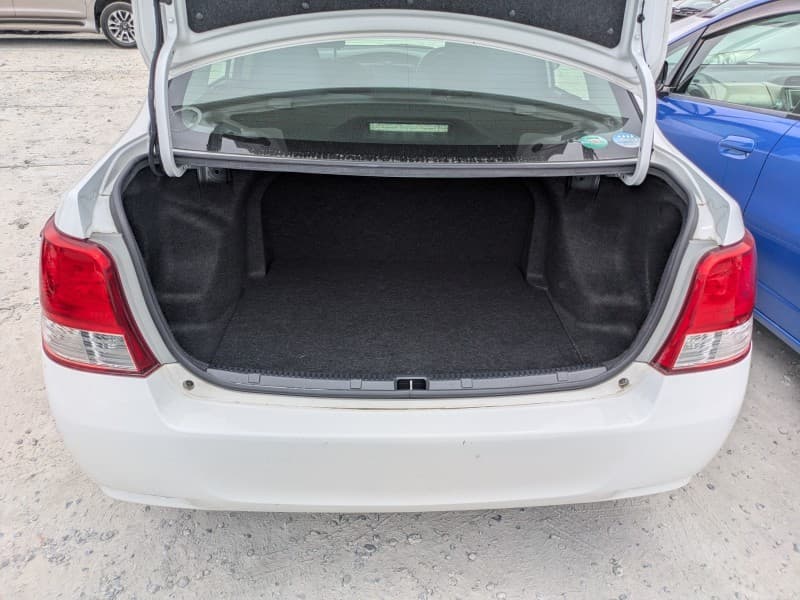 TOYOTA COROLLA AXIO 2014 12 thumbnail 14