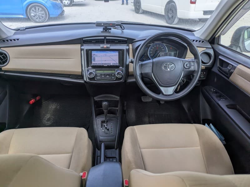 TOYOTA COROLLA AXIO 2015 4 thumbnail 27
