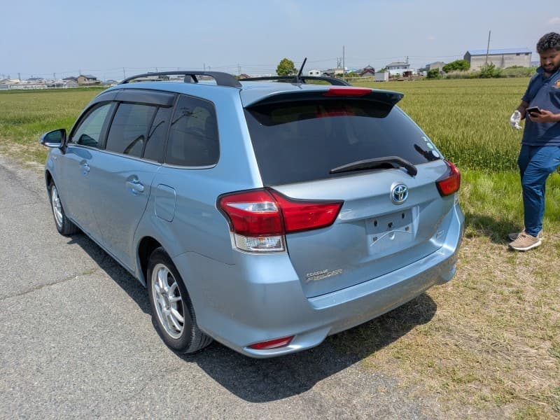 TOYOTA COROLLA FIELDER 2015 6 thumbnail 5