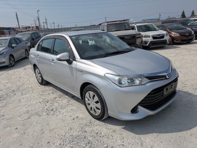 TOYOTA COROLLA AXIO 2015