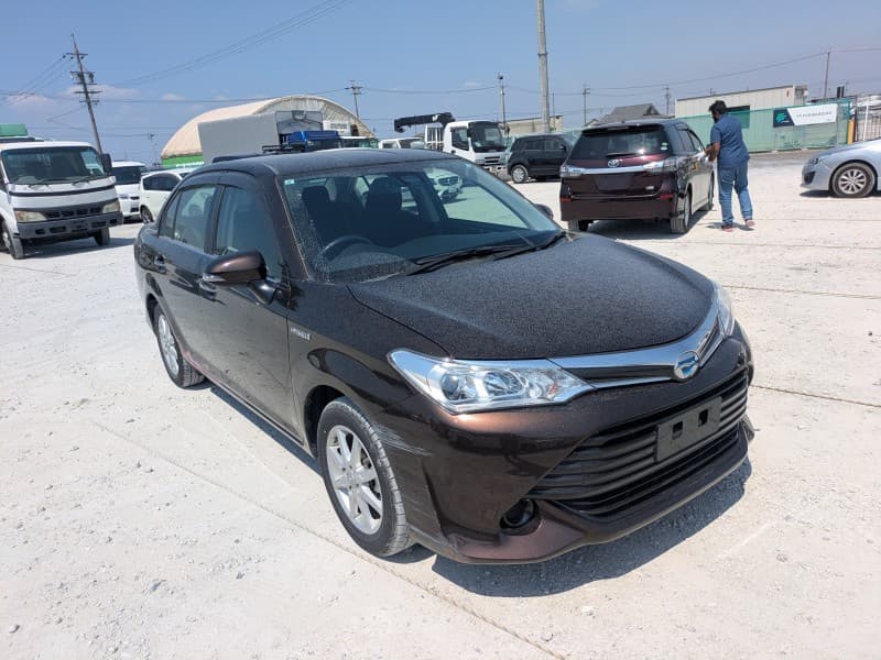 TOYOTA COROLLA AXIO 2015
