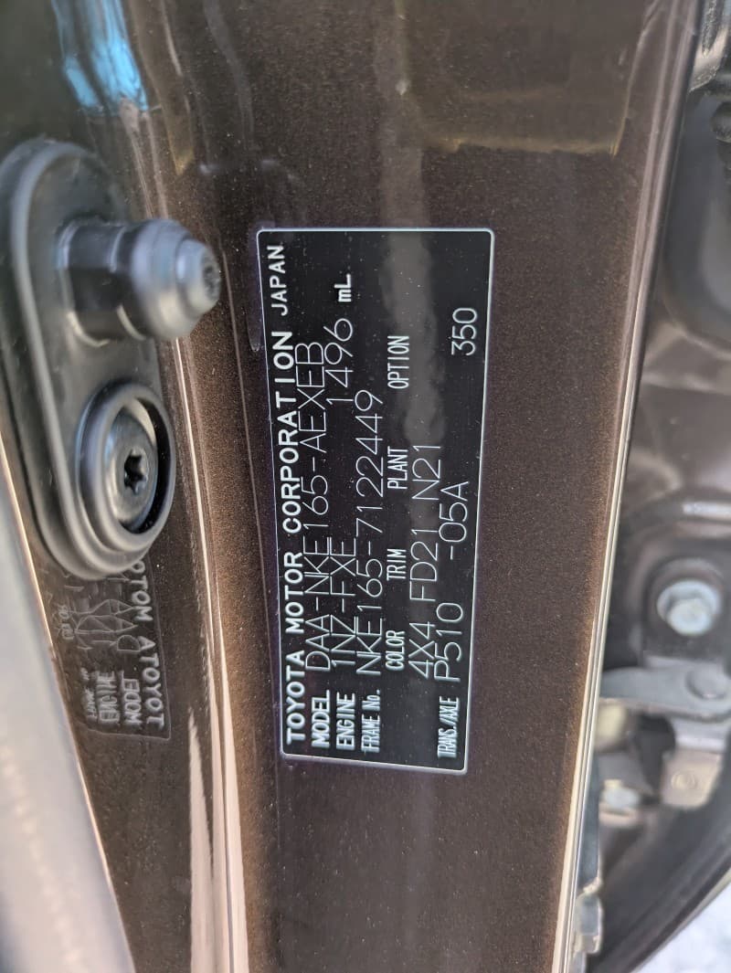 TOYOTA COROLLA AXIO 2015 7 thumbnail 15
