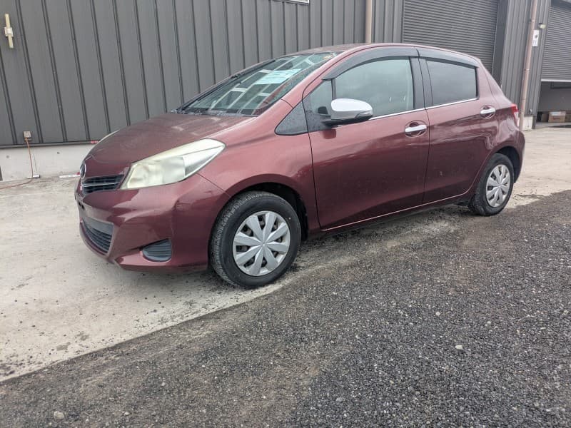 TOYOTA VITZ 2011 3 thumbnail 5