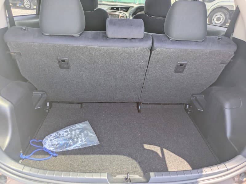 TOYOTA VITZ 2013 3 thumbnail 10