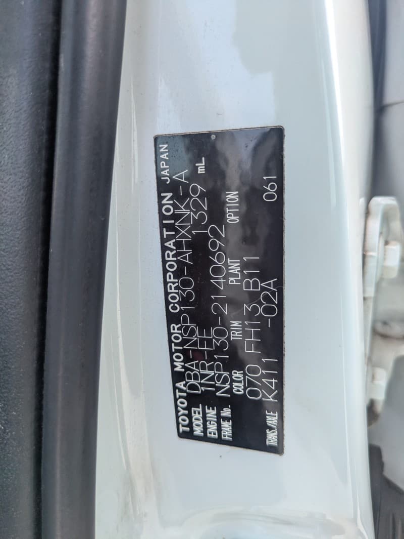 TOYOTA VITZ 2013 10 thumbnail 18