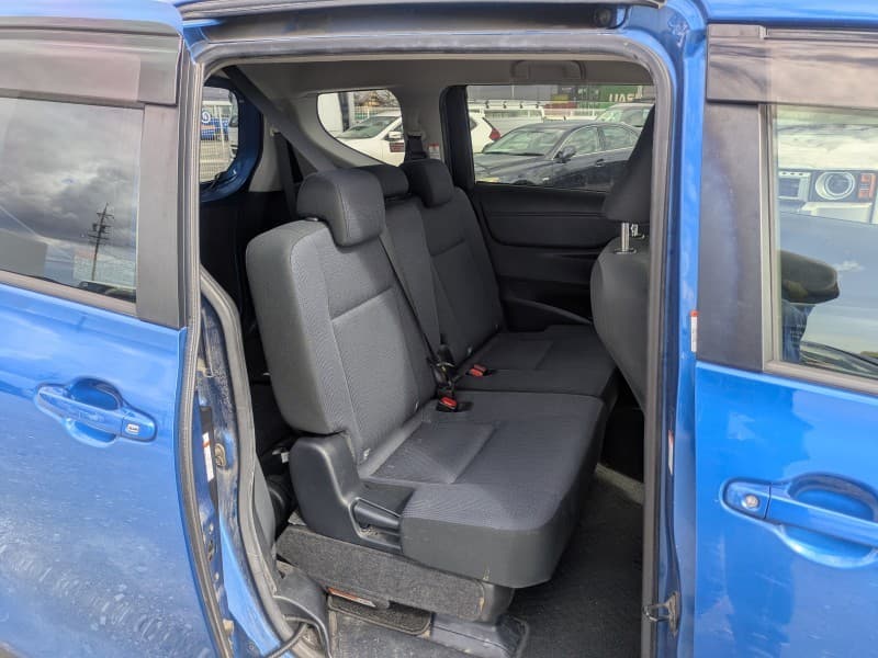 TOYOTA SIENTA 2016 7 thumbnail 11