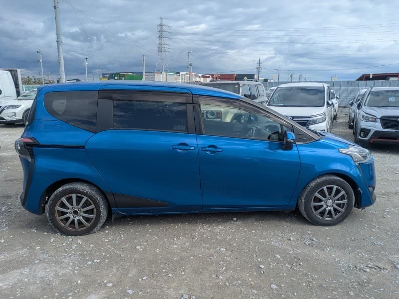TOYOTA SIENTA 2016 7 thumbnail 7