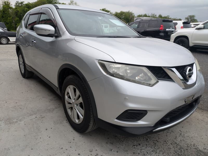 NISSAN X-TRAIL 2014