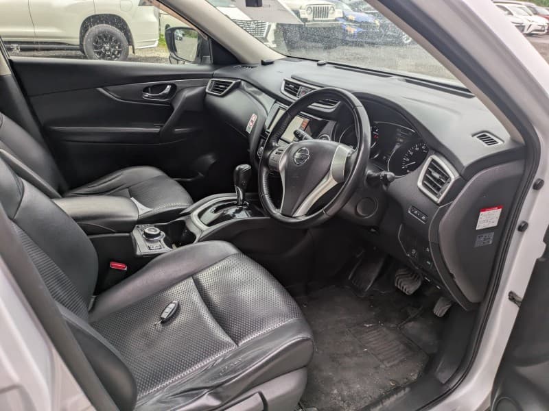 NISSAN X-TRAIL 2014 2 thumbnail 6