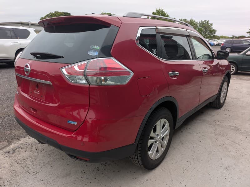 NISSAN X-TRAIL 2014 2 thumbnail 4